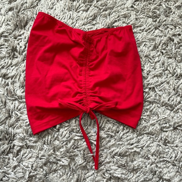 Crop Top - Picture 3 of 4